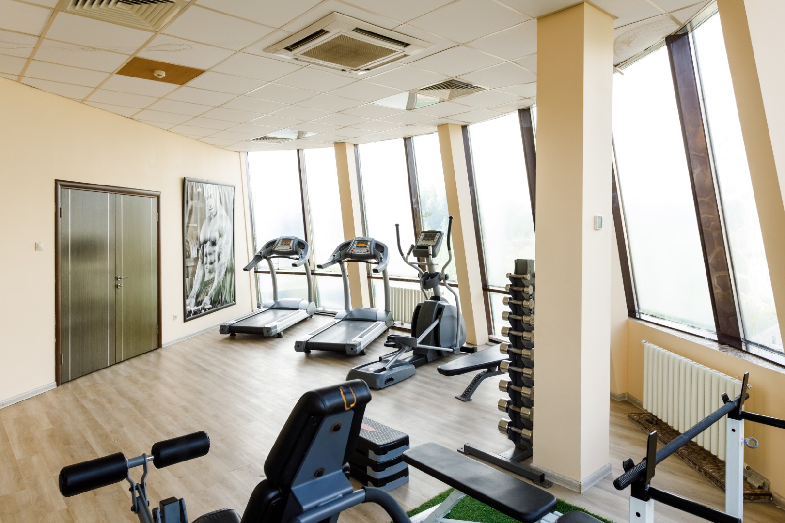 Истра-тренажёрный-зал-