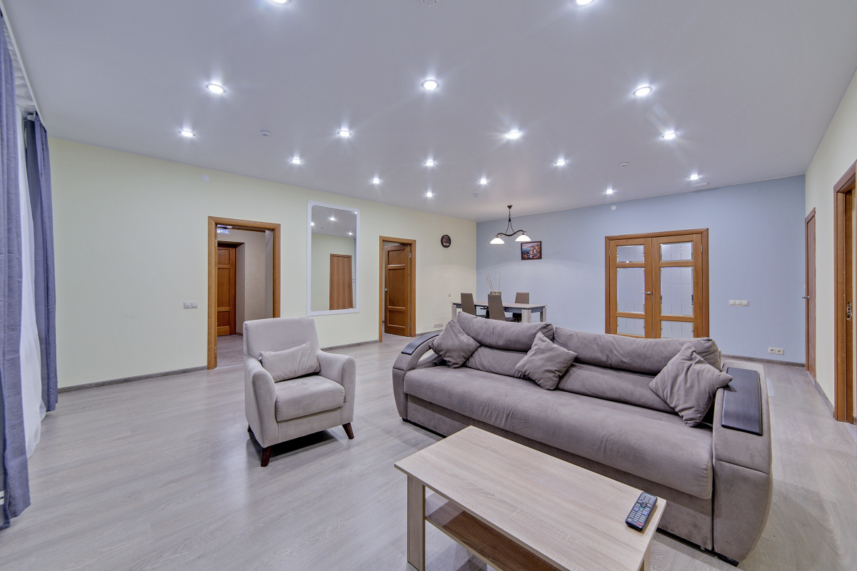 Коттедж с баней